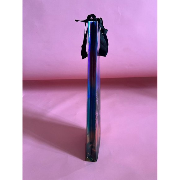 Gucci Limited Edition 2019 Paper Reusable Shopping Bag Rope  18" x 6.5 " x 1.5" - Picture 2 of 9